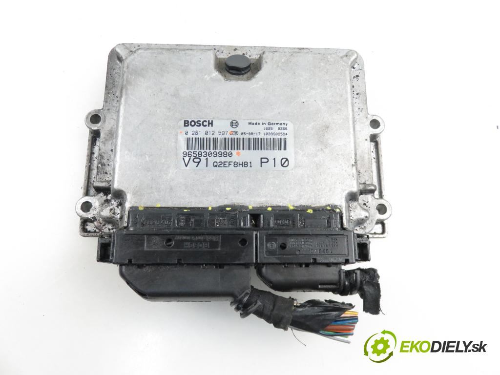 PEUGEOT BOXER Autobus (244, Z_) BUS 2005 1997,00 Sterowniki silnika 1997,00 Riadiaca jednotka Motor 9658309980; 0281012597