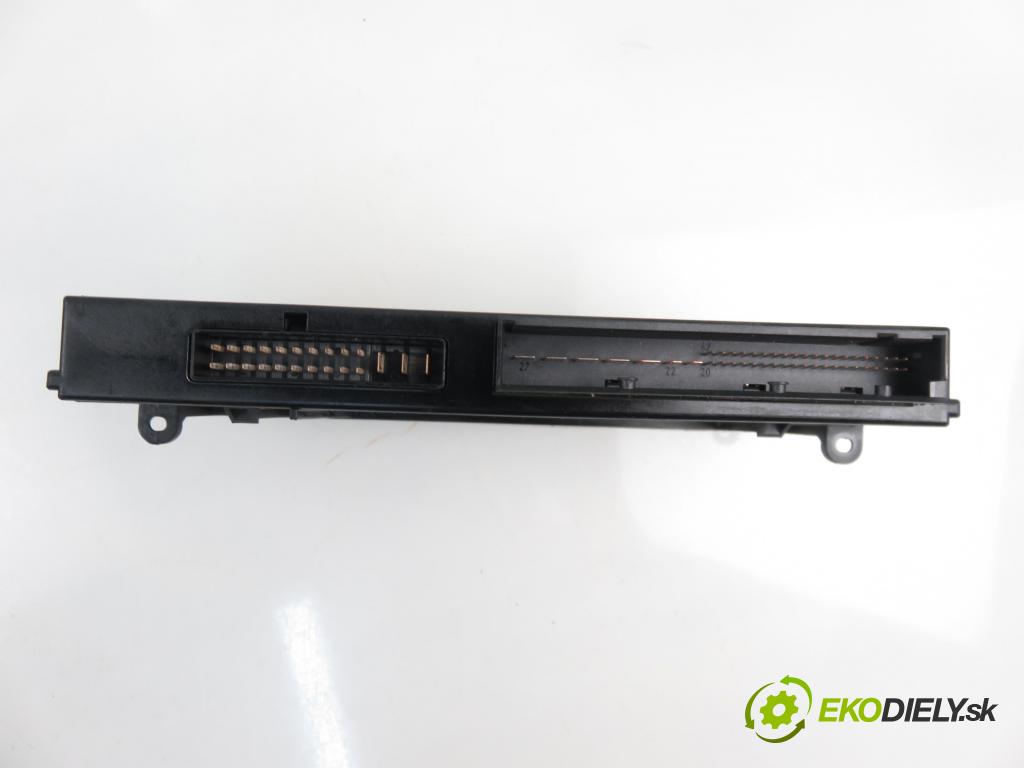BMW 3 kabriolet (E93) CABRIO 2008 2996,00 Moduły komfortu 2996,00 MODUL komfortu 9177985; 9177984