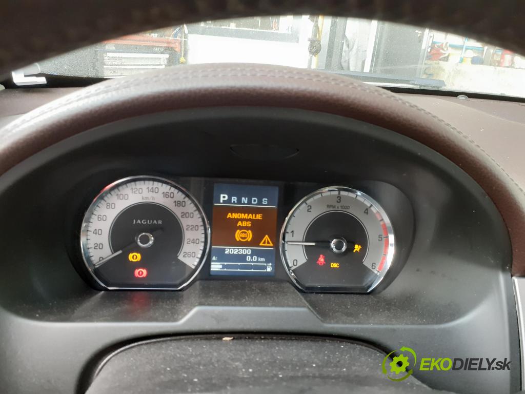 JAGUAR XF (X250) SEDAN 2011 2993,00 Kompletne skrzynie 2993,00 Prevodovka automatická 6HP28; 1068040037; 9X237000AE
