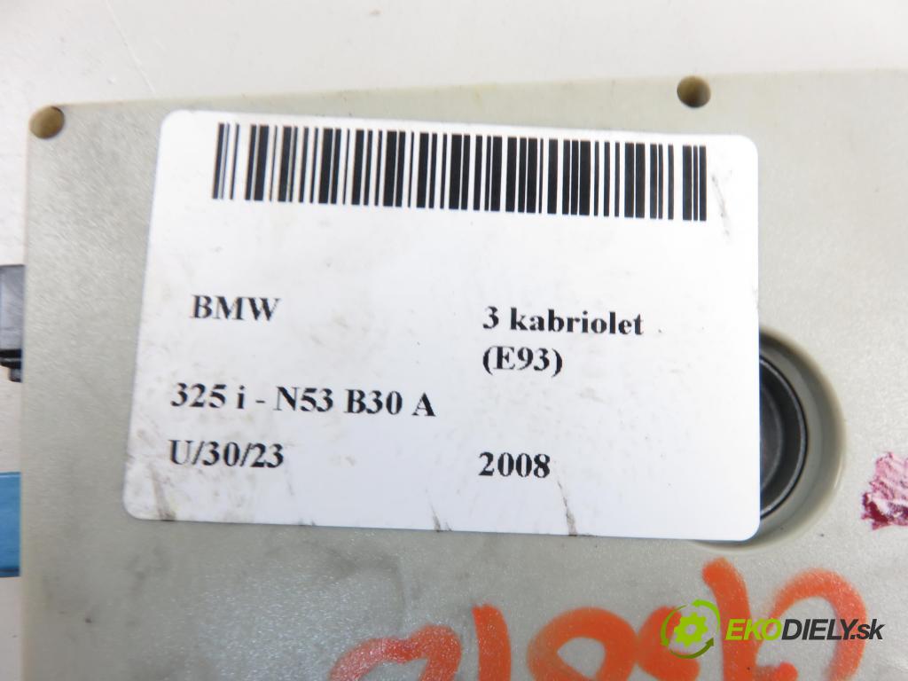 BMW 3 kabriolet (E93) CABRIO 2008 2996,00 Wzmacniacze 2996,00 Zosilňovač Antenní: 6950181 (Zosilňovače)