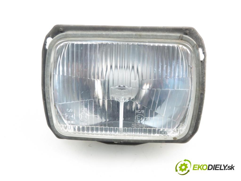 DAIHATSU FEROZA Hard Top (F300) TERENOWY 1991 1590,00 Lampy przednie 1590,00 Svetlo LP