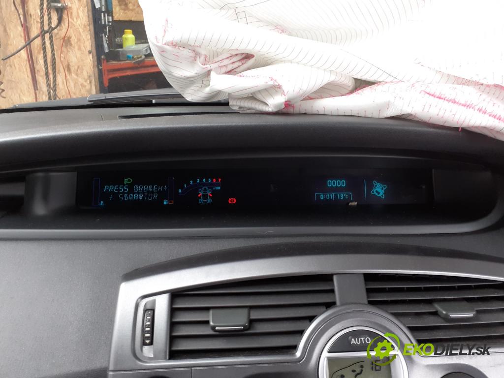RENAULT SCENIC II (JM0/1_) MINIVAN 2005 1998,00 Panele sterowania, przełączniki 1998,00 Panel kúrenia KLIMATRONIK 8200501465