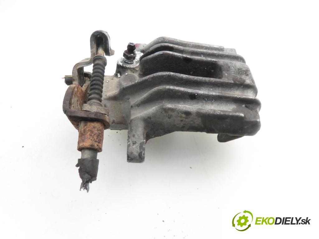 AUDI A4 Avant (8E5, B6) KOMBI 2004 2496,00 Zaciski 2496,00 Brzdič strmeň pravé zadné