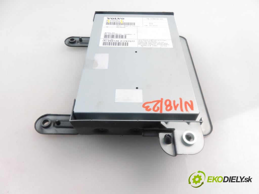 VOLVO V60 I (155) KOMBI 2012 1984,00 Wzmacniacze 1984,00 Zosilňovač 31384099 (Zosilňovače)