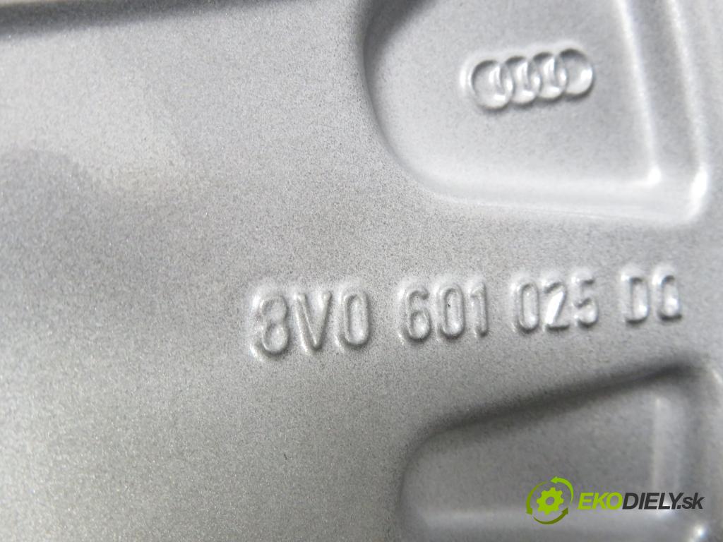 AUDI   0    disky / disk 8V0601025DQ