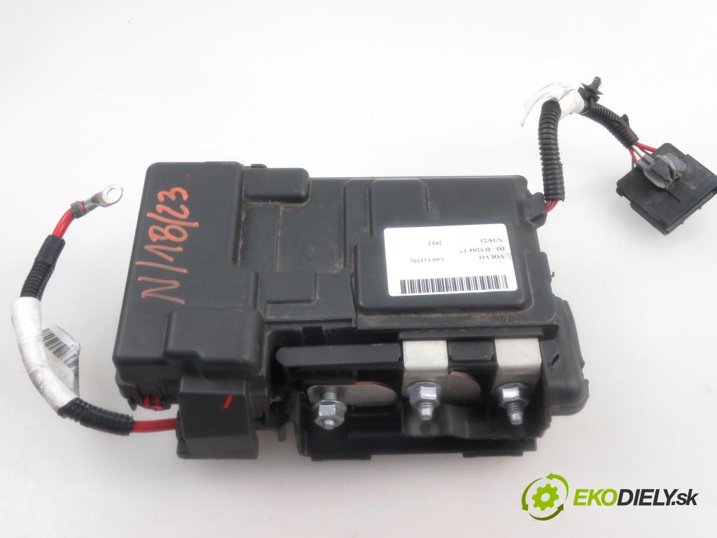 VOLVO V60 I (155) KOMBI 2012 1984,00 Pozostałe 1984,00 riadiaca jednotka / MODUL INNE: 30659092; 31337182