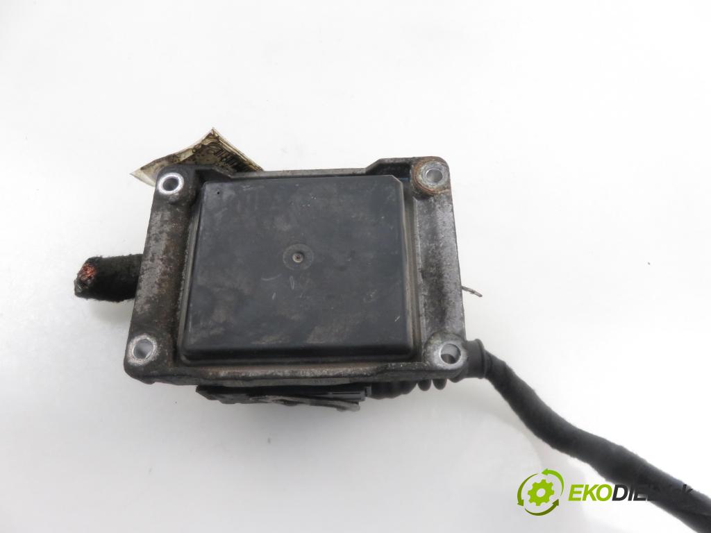 OPEL CORSA C (X01) HB 2001 1199,00 Sterowniki silnika 1199,00 Riadiaca jednotka Motor 0261207423; 24443796