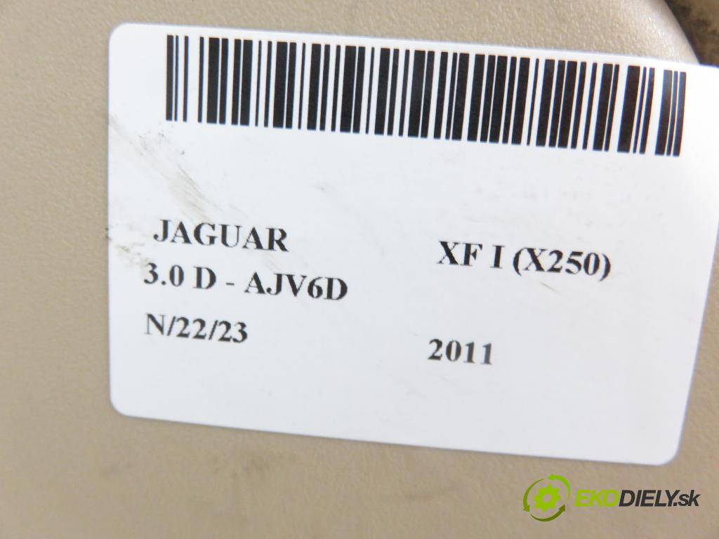 JAGUAR XF (X250) SEDAN 2011 2993,00 Fotele, kanapy 2993,00 Sedadlá, sedačky
