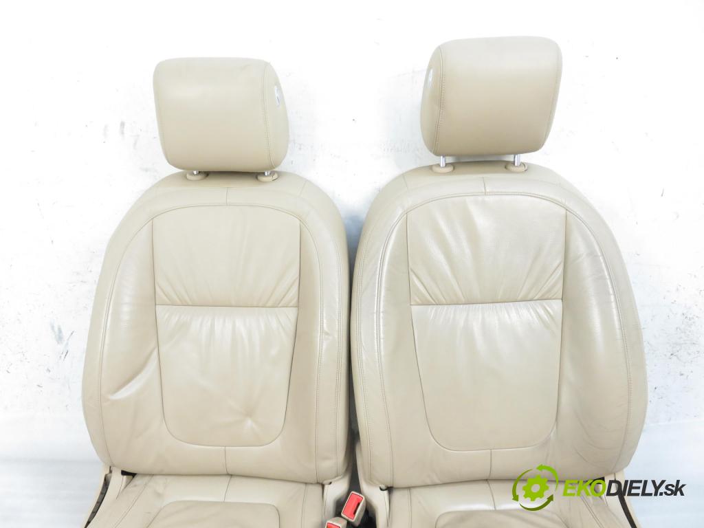 JAGUAR XF (X250) SEDAN 2011 2993,00 Fotele, kanapy 2993,00 Sedadlá, sedačky