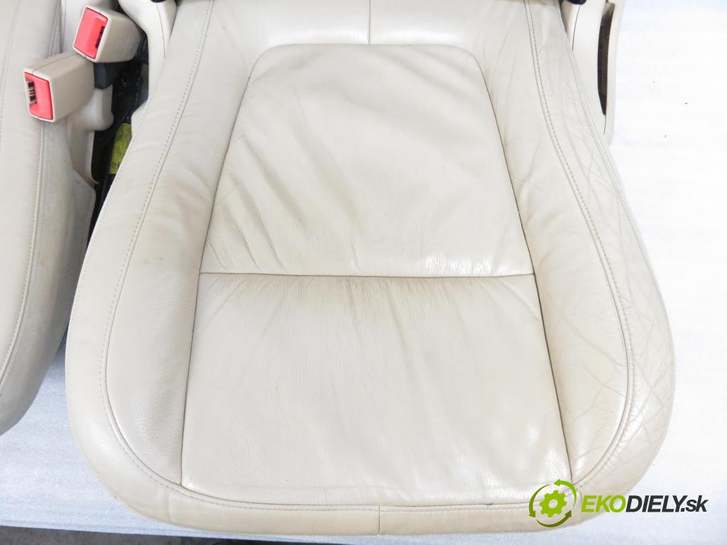 JAGUAR XF (X250) SEDAN 2011 2993,00 Fotele, kanapy 2993,00 Sedadlá, sedačky