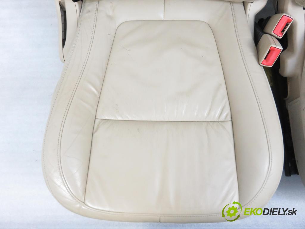 JAGUAR XF (X250) SEDAN 2011 2993,00 Fotele, kanapy 2993,00 Sedadlá, sedačky