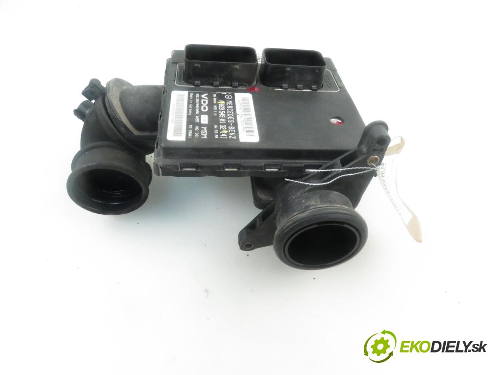 MERCEDES-BENZ KLASA A (W168) HB 1999 1898,00 Sterowniki silnika 1898,00 Riadiaca jednotka Motor 0295450132; 1661403900