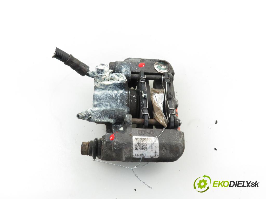 TOYOTA COROLLA Verso (_E12_) MINIVAN 2002 1995,00 Zaciski 1995,00 Brzdič strmeň pravé zadné 
