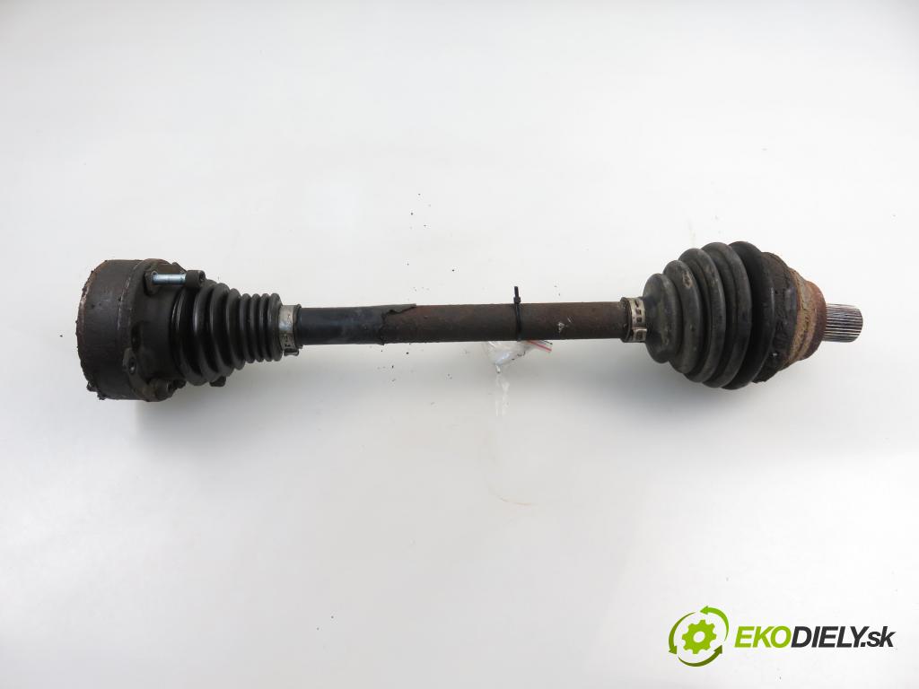 VW GOLF V (1K1) HB 2005 75,00 1.6 - BGU 1595,00 Poloos LP