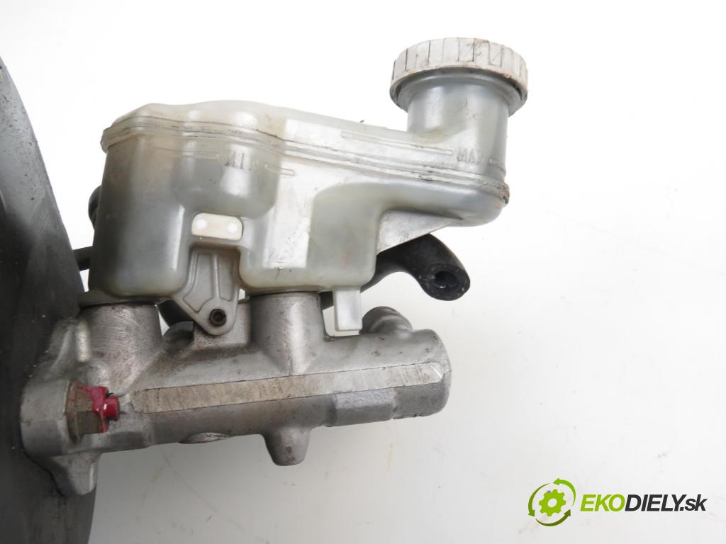 SUZUKI LIANA (ER, RH_) KOMBI 2004 1398,00 Serwa hamulca 1398,00 Posilovač 13101014300 (Servočerpadlá, pumpy riadenia)