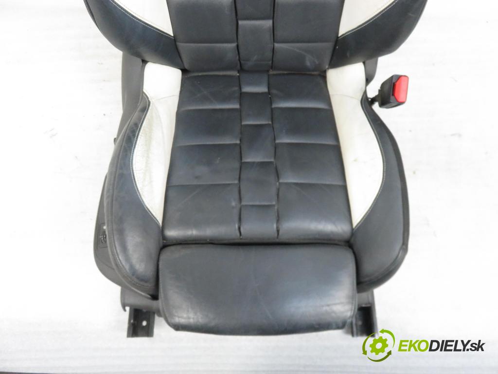 CITROEN DS5 HB 2012 1997,00 Fotele, kanapy 1997,00 Sedadlo CESTUJÚCI/PP