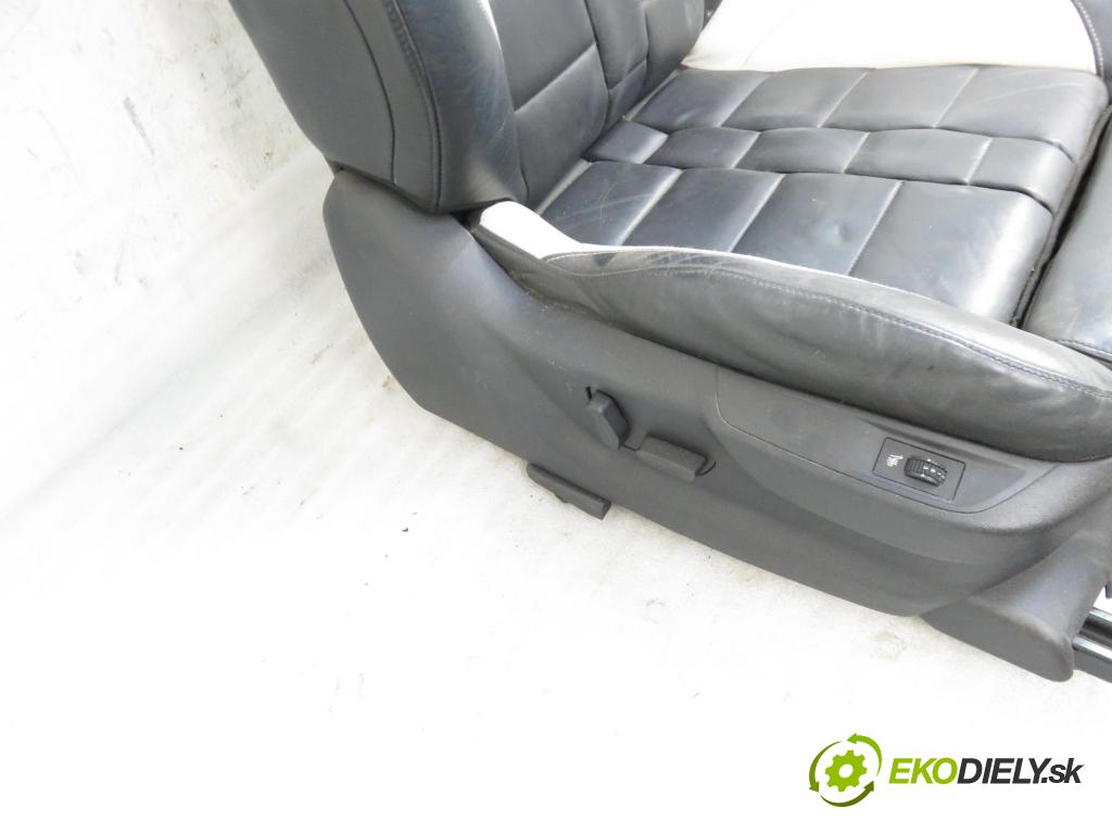CITROEN DS5 HB 2012 1997,00 Fotele, kanapy 1997,00 Sedadlo CESTUJÚCI/PP