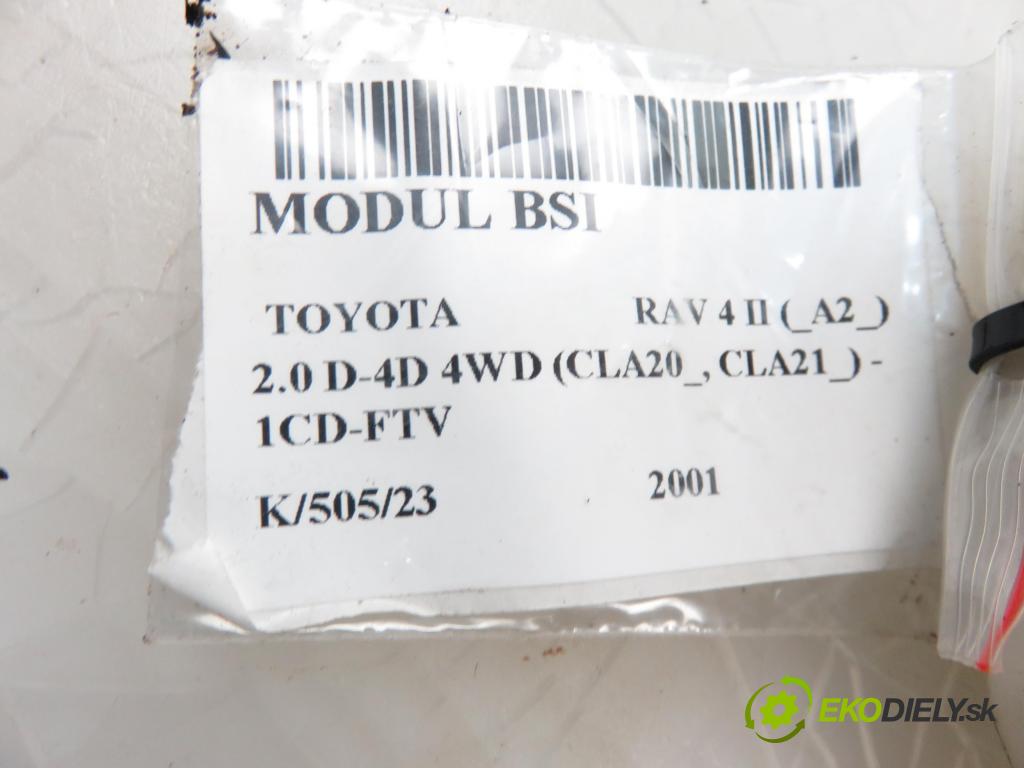 TOYOTA RAV 4 II (_A2_) SUV 2001 1995,00 Skrzynki bezpieczników 1995,00 MODUL BSI
