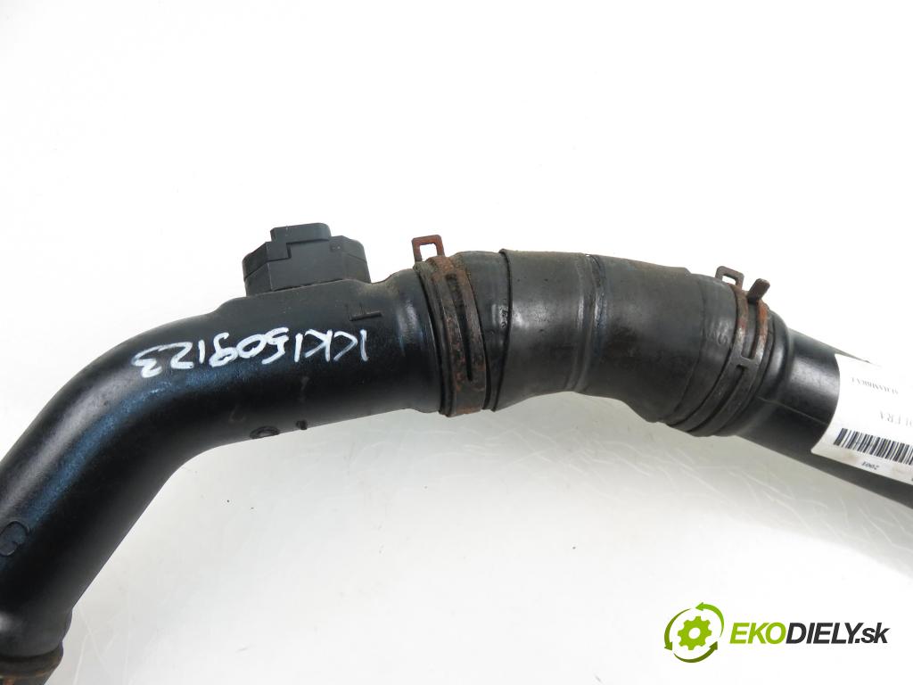 SEAT ALHAMBRA (7V8, 7V9) MINIVAN 2001 1896,00 Przewody chłodnic powietrza 1896,00 Rúra intercoolera turba 7M3145957G; 7M3145957F; 0281002399