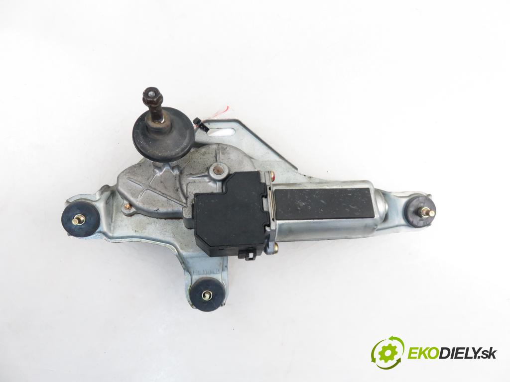 TOYOTA RAV 4 II (_A2_) SUV 2001 1995,00 Silniki wycieraczek 1995,00 Motorček stierače ZADNÉ: 8513042040 ; 1592004791