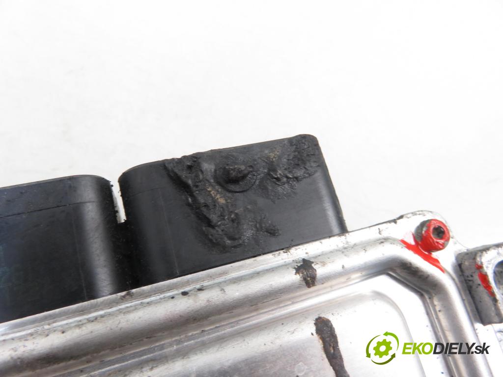 CITROEN C1 II HB 2015 1199,00 Sterowniki silnika 1199,00 Riadiaca jednotka Motor 9807138880; 9691957680