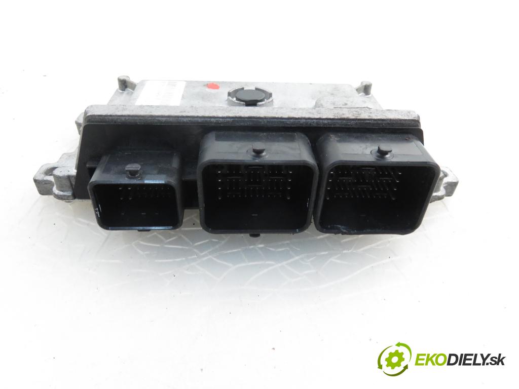 CITROEN C1 II HB 2015 1199,00 Sterowniki silnika 1199,00 Riadiaca jednotka Motor 9807138880; 9691957680