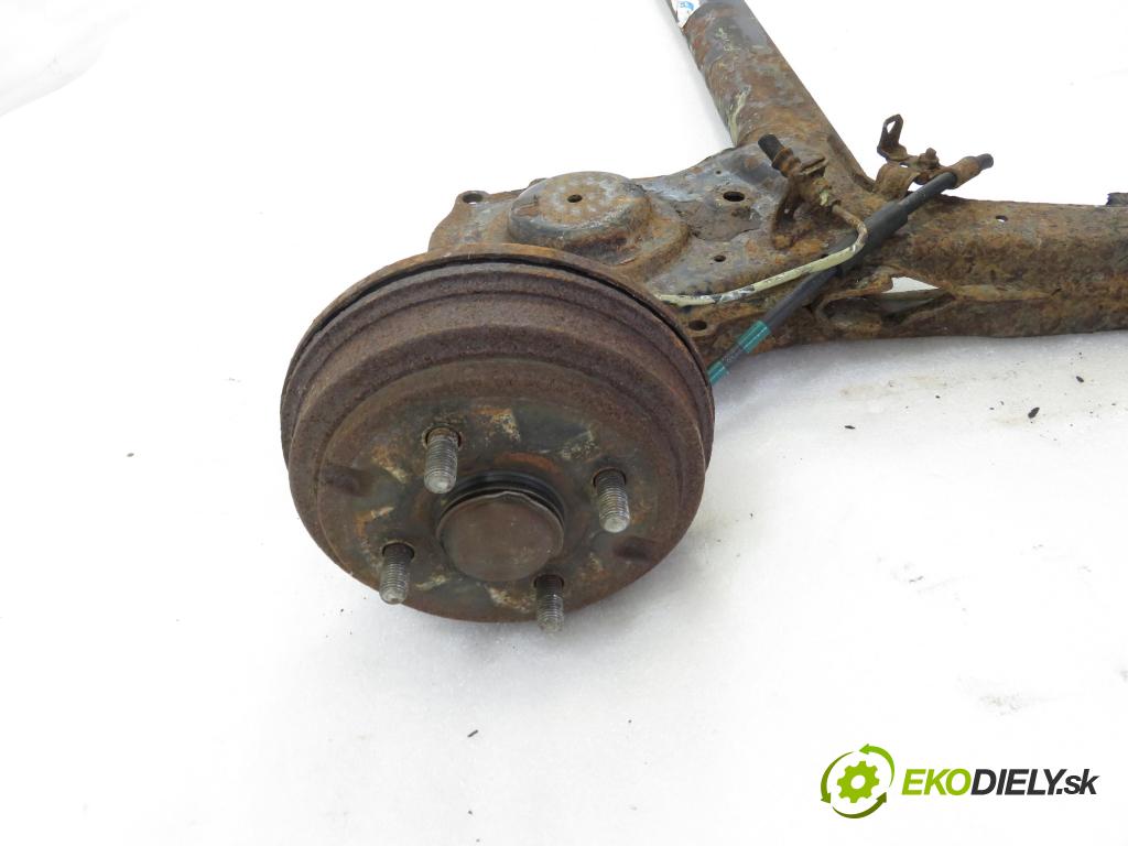 DAIHATSU CUORE VI (L251, L250_, L260_) HB 2004 43,00 1 - EJ-VE 989,00 výztuha zadní část
