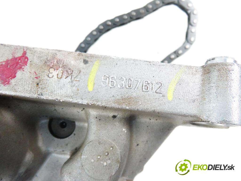 CHEVROLET EPICA (KL1_) SEDAN 2008 1993,00 Pompy oleju 1993,00 pumpa oleje 96307612 (Olejové pumpy)