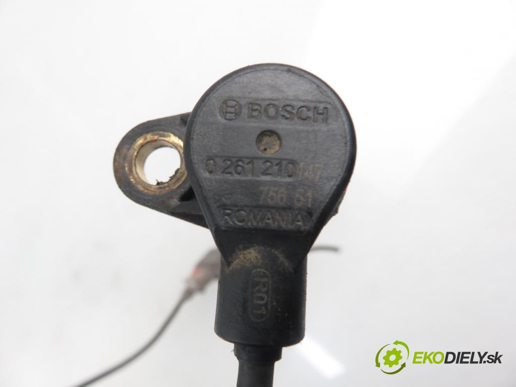 SKODA OCTAVIA I (1U2) LIFTBACK 2000 85,00 2.0  8V 116 - AQY 1984,00 snímač polohy Vačkového hřídele / kliky klikového 0261210147