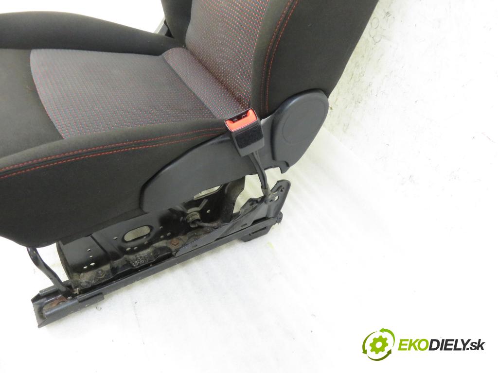 FORD GALAXY (WA6) MINIVAN 2010 1997,00 Fotele, kanapy 1997,00 Sedadlo CESTUJÚCI/PP