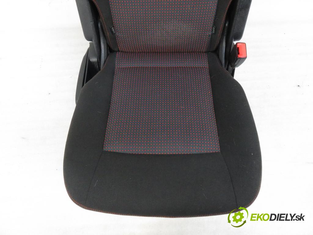 FORD GALAXY (WA6) MINIVAN 2010 1997,00 Fotele, kanapy 1997,00 Sedadlo 2 RIADOK: pravy