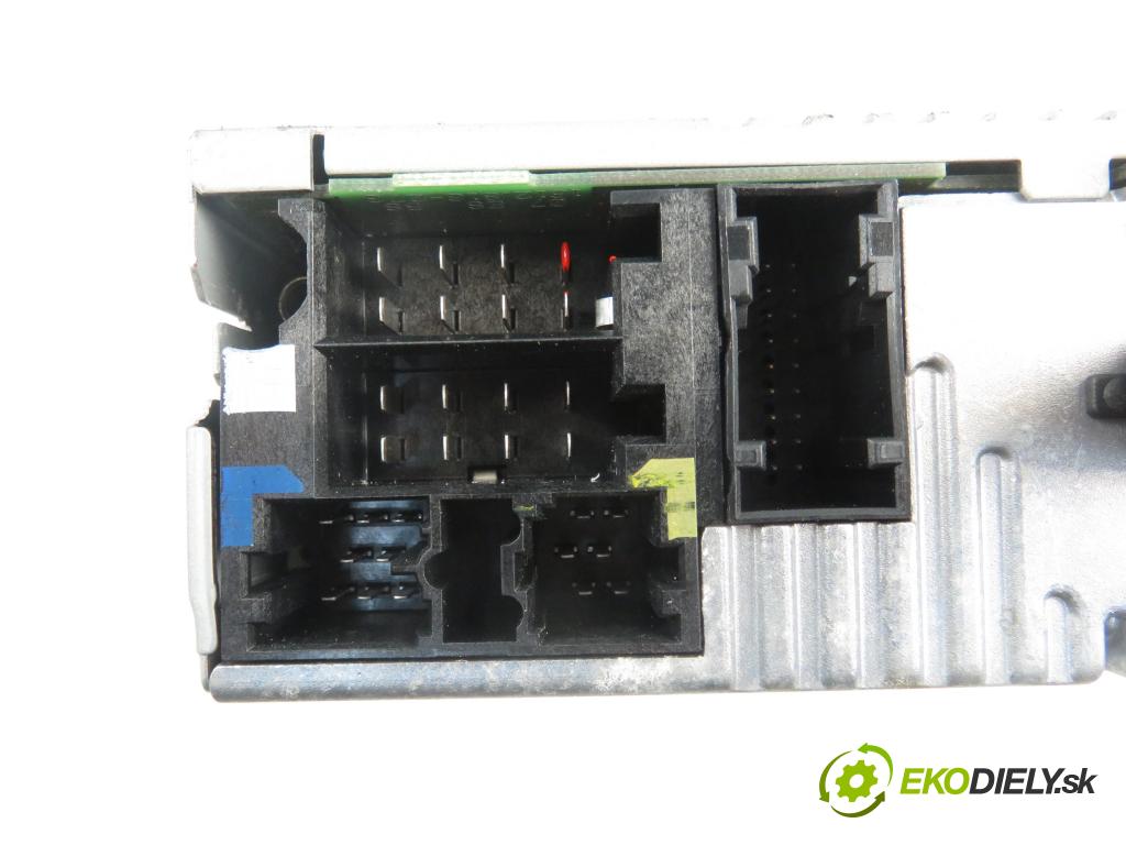 RENAULT ESPACE IV (JK0/1_) MINIVAN 2005 2958,00 Radioodtwarzacze 2958,00 RADIO CD 8200408759