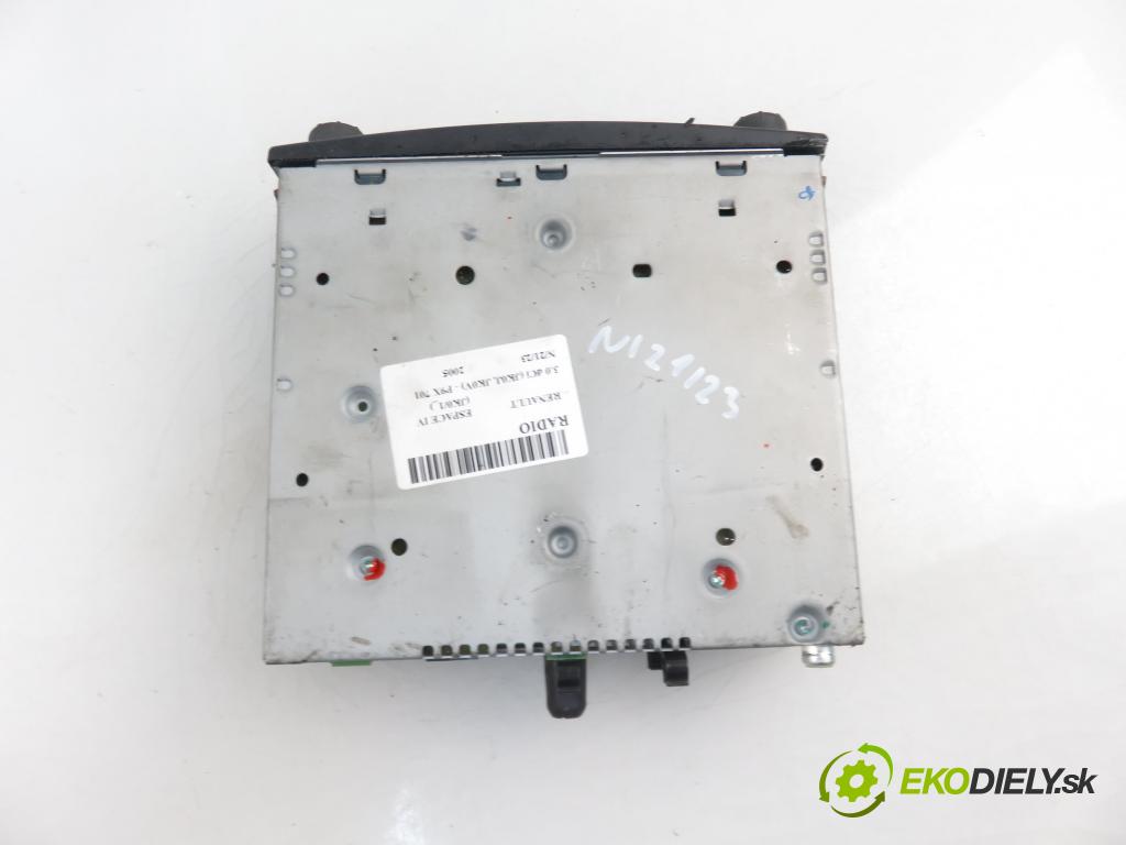 RENAULT ESPACE IV (JK0/1_) MINIVAN 2005 2958,00 Radioodtwarzacze 2958,00 RADIO CD 8200408759