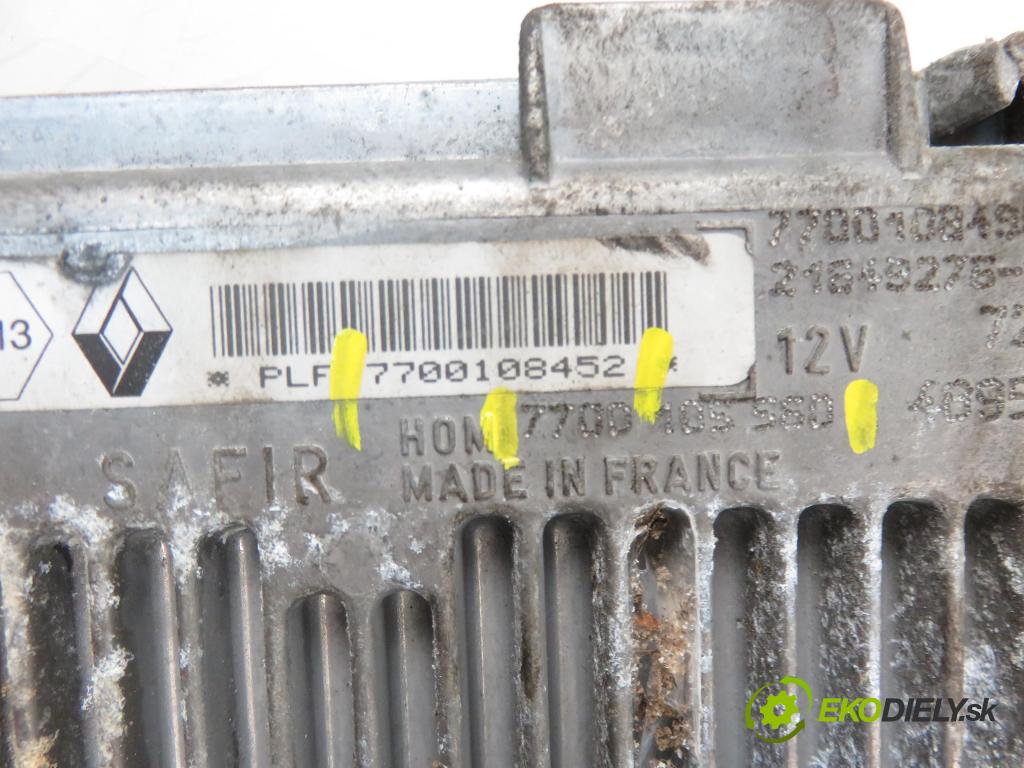 RENAULT TWINGO I (C06_) HB 1997 1149,00 Sterowniki silnika 1149,00 Riadiaca jednotka Motor 7700108452; 7700105560