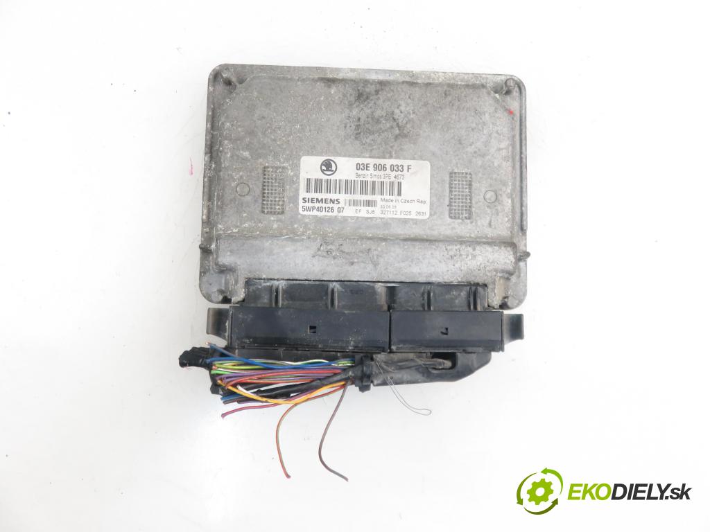 SKODA FABIA I SEDAN (6Y3) SEDAN 2003 1198,00 Sterowniki silnika 1198,00 Riadiaca jednotka Motor 03E906033F; 5WP4012607