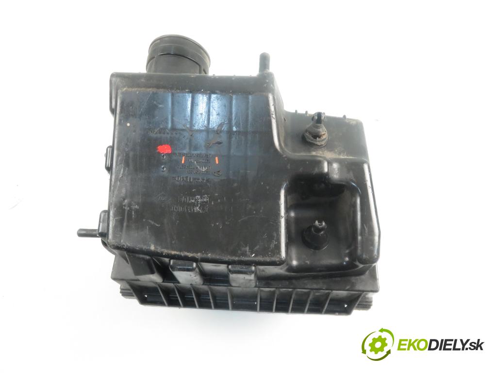 RENAULT MASTER III Skrzynia (FV) BUS 2010 2298,00 Obudowy filtrów powietrza 2298,00 Obal filtra vzduchu 8200824914 (Obaly filtrov vzduchu)
