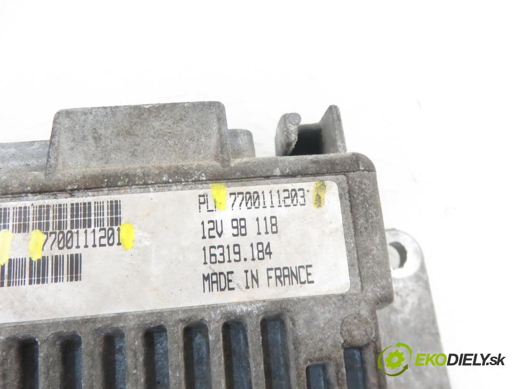 RENAULT CLIO II (BB_, CB_) HB 1998 1149,00 Sterowniki silnika 1149,00 Riadiaca jednotka Motor 7700111203; 7700111201; 7700868294