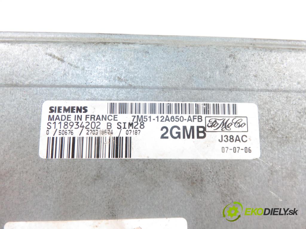 FORD FOCUS II (DA_, HCP) HB 2007 1596,00 Sterowniki silnika 1596,00 Riadiaca jednotka Motor 7M5112A650AFB