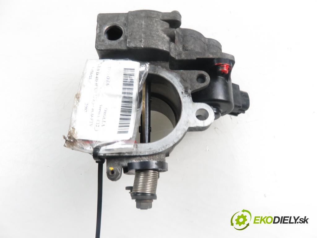 TOYOTA COROLLA Verso (_E12_) MINIVAN 2002 1995,00 Przepustnice 1995,00 Škrtiaca klapka 8967221020 (Škrtiace klapky)