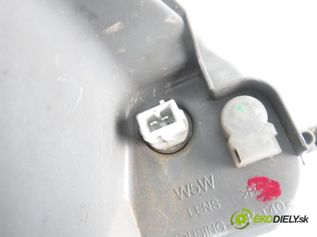 TOYOTA YARIS (_P1_) HB 2003 998,00 Lampy przednie 998,00 Svetlo LP 89008658