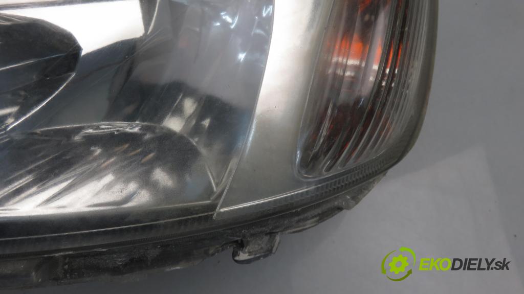 TOYOTA YARIS (_P1_) HB 2003 998,00 Lampy przednie 998,00 Svetlo LP 89008658