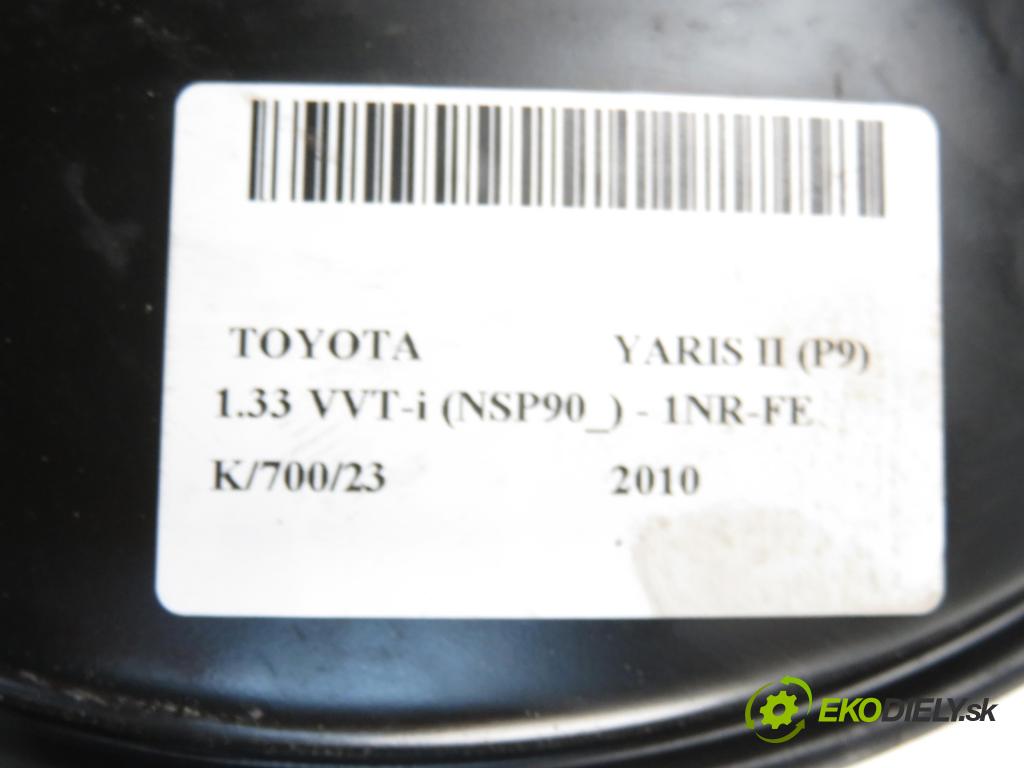 TOYOTA YARIS (_P9_) HB 2010 1329,00 Serwa hamulca 1329,00 Posilovač 472000D171 (Servočerpadlá, pumpy riadenia)