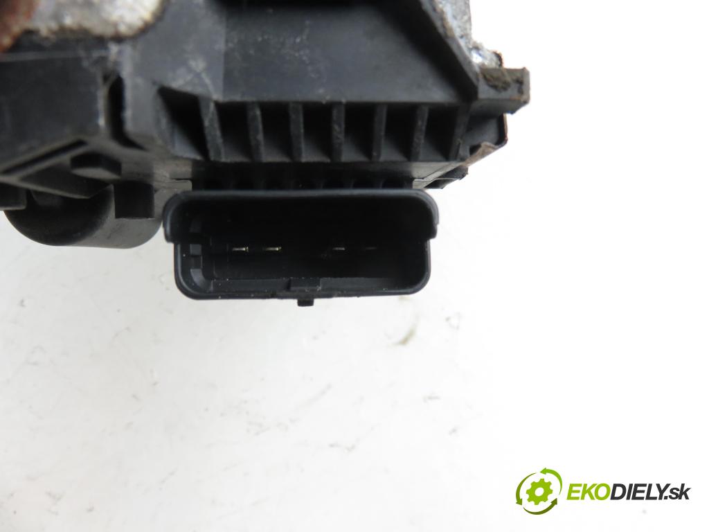 PEUGEOT 407 coupe (6C_) COUPE 2006 2946,00 Silniki wycieraczek 2946,00 Motorček stieračov predný 9660588680; 3397020837; 0390241951