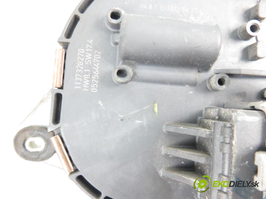 PEUGEOT 407 coupe (6C_) COUPE 2006 2946,00 Silniki wycieraczek 2946,00 Motorček stieračov predný 9660588680; 3397020837; 0390241951