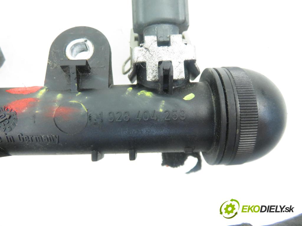 OPEL CORSA C (X01) HB 2002 973,00 Listwy wtryskowe 973,00 Lišta vstrekovacia 0280151075; 0280155965 (Vstrekovacie lišty)