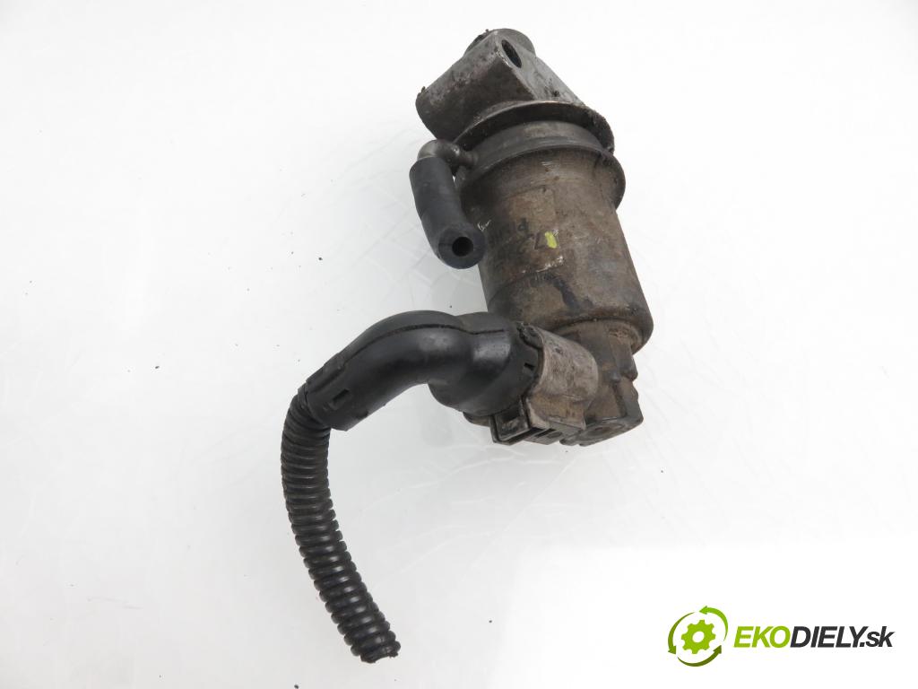 AUDI A3 (8L1) HB 2002 75,00 1.6 8V 102 - BFQ 1595,00 VENTIL: EGR 722574120