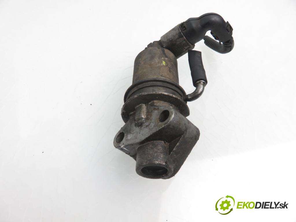 AUDI A3 (8L1) HB 2002 75,00 1.6 8V 102 - BFQ 1595,00 VENTIL: EGR 722574120