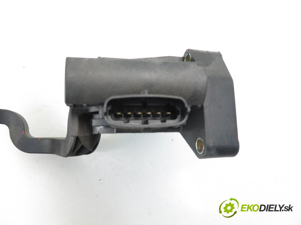 FIAT STILO (192_) HB 2002 1596,00 Pozostałe 1596,00 Potenciometer plynového pedálu 0280752227; 46779078 (Pedále)
