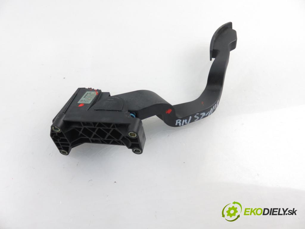 FIAT STILO (192_) HB 2002 1596,00 Pozostałe 1596,00 Potenciometer plynového pedálu 0280752227; 46779078 (Pedále)