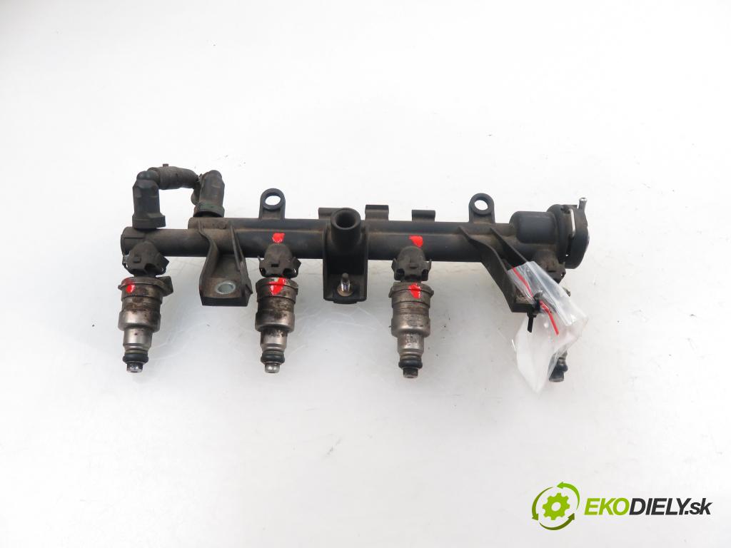 CITROEN BERLINGO / BERLINGO FIRST nadwozie wielkoprzestrzenne (MPV) HB 1998 1360,00 Listwy wtryskowe 1360,00 Lišta vstrekovacia 9619012480; IW155 (Vstrekovacie lišty)